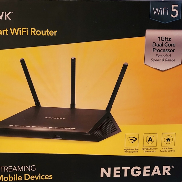 Netgear Nighthawk AC1750 Smart WiFi Router - Picture 6 of 6